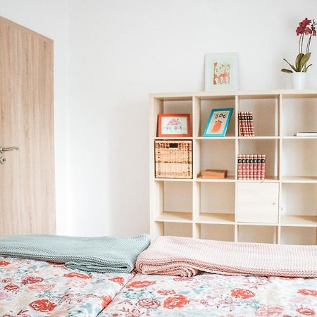 Entoli Apartment Podnanos Екстер'єр фото